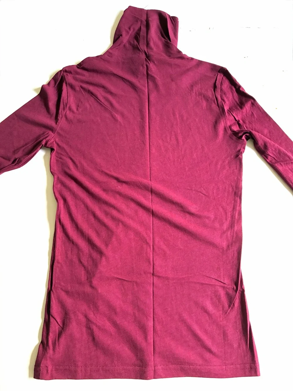 J.Crew.Women’s Feather jersey turtleneck.100% cotton. Burgundy XXS.NWT.